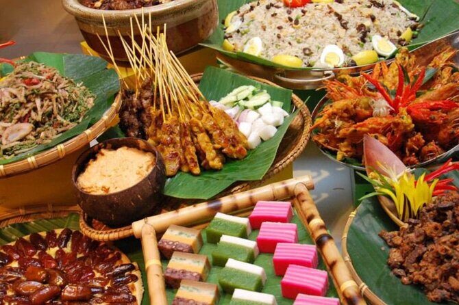 3-Hour Private Street Food Walking Tour in Kuala Lumpur - Private tailoring starts before you step out