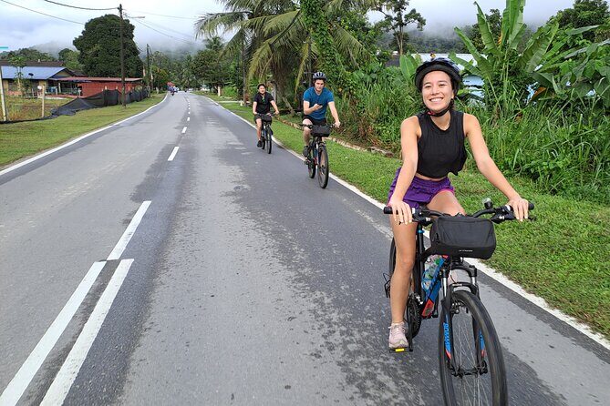 Backcountry Cycling - The route: flat starts, sealed roads, then a few climbs