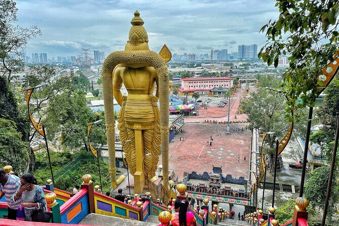 Batu Caves and Sari Experience with Batik Workshop - Batu Caves plus batik in one tidy 4.5-hour plan