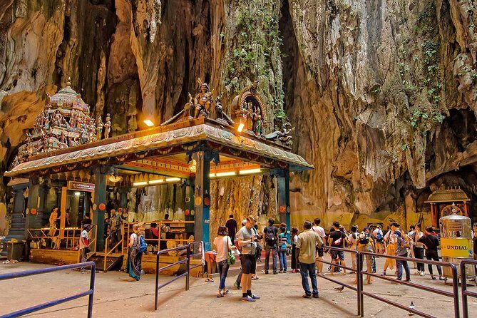 Batu Caves, Royal Selangor Pewter and Batik Factory Tour - Logistics that help you feel in control