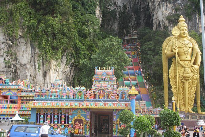 City and Batu Caves Tour - Petronas Twin Towers: quick views and a clear decision about entry