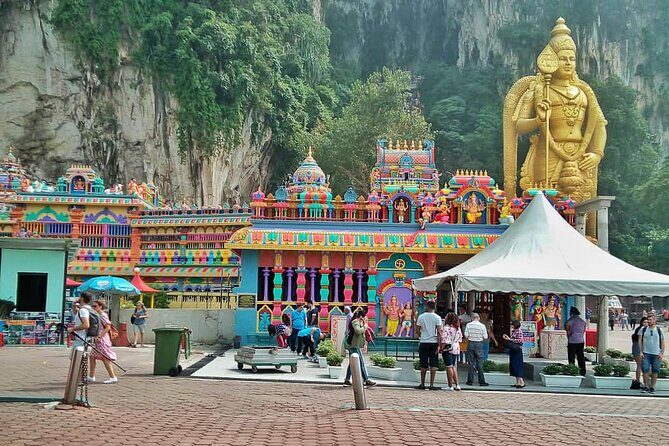Country & Batu Caves Half-Day Tour (Private Tour) - The Batu Caves climb: 272 steps, golden sights, and monkey rules