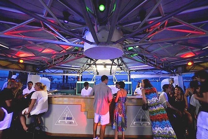 Dickson Dragon Amazing Sunset Cruise - The route by coast: what each stop feels like