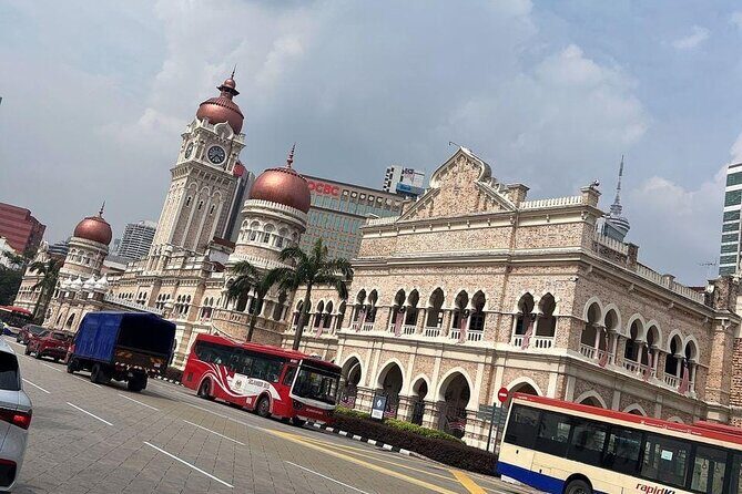 Exclusive Half Day Batu Caves and Private City Tour Kuala Lumpur - Private 4-hour logistics in Kuala Lumpur: timing, transport, and what to bring