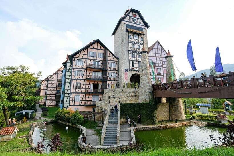 From Kuala Lumpur: Bukit Tinggi Private Day Trip - Half-Timbered Streets, a Clock Tower, and Saint-Martin de Canigou Chapel