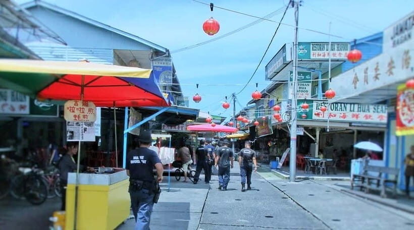 From Kuala Lumpur: Crab Island Tour with Seafood Lunch - Key highlights at a glance