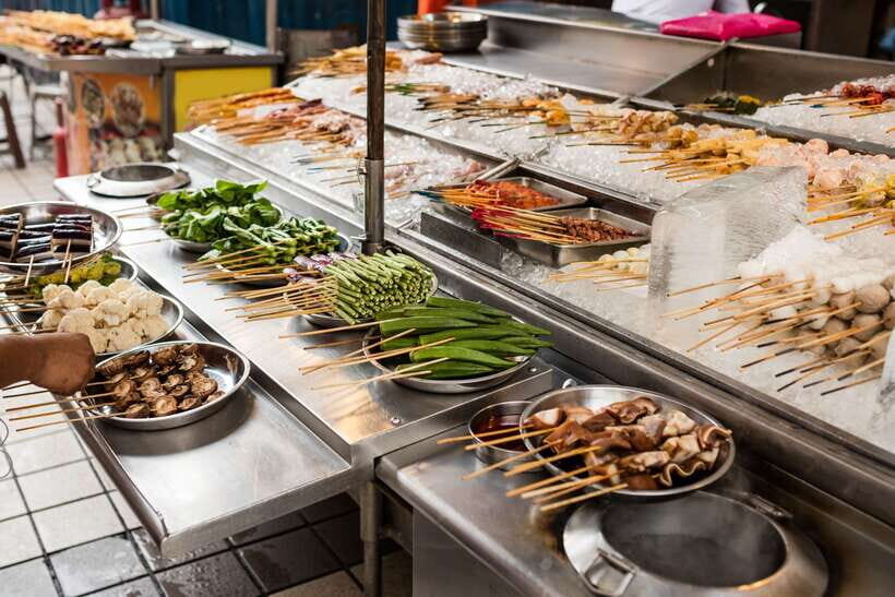 From Kuala Lumpur: Crab Island Tour with Seafood Lunch - Should you book this Crab Island Tour with Seafood Lunch?