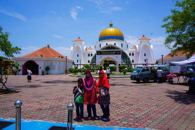 From Kuala Lumpur: Full-Day Historical Tour of Malacca - A Famosa and Admiral Cheng Ho’s story at ground level