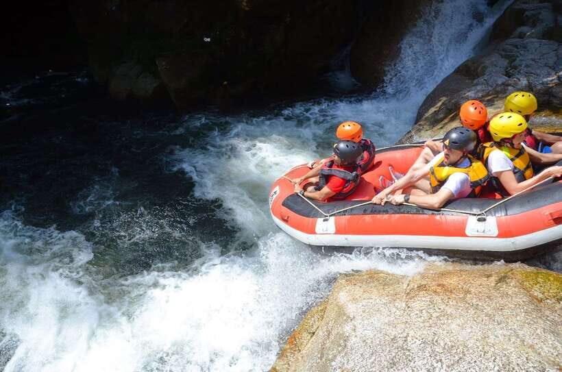 From Kuala Lumpur: Kampar River White Water Rafting - The Rapids Run: Nine Major Rapids Across 7 Kilometers