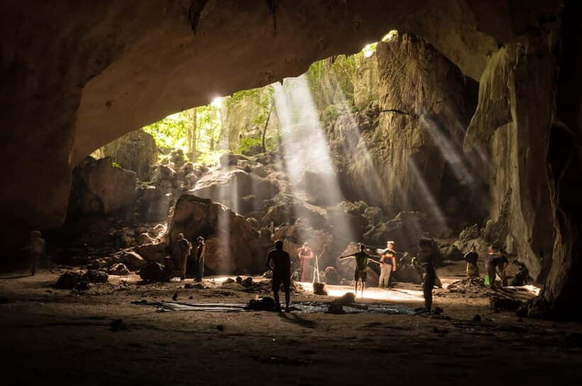From Kuala Lumpur: Taman Negara Private Tour - Your Day in Taman Negara Starts in Kuala Lumpur (Then Gets Real)