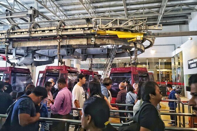 Genting Highland and Batu Caves Day Tour (SIC/Shared Tour) - Awana SkyWay cable car: fast, long, and timed with a free Chin Swee Station stop