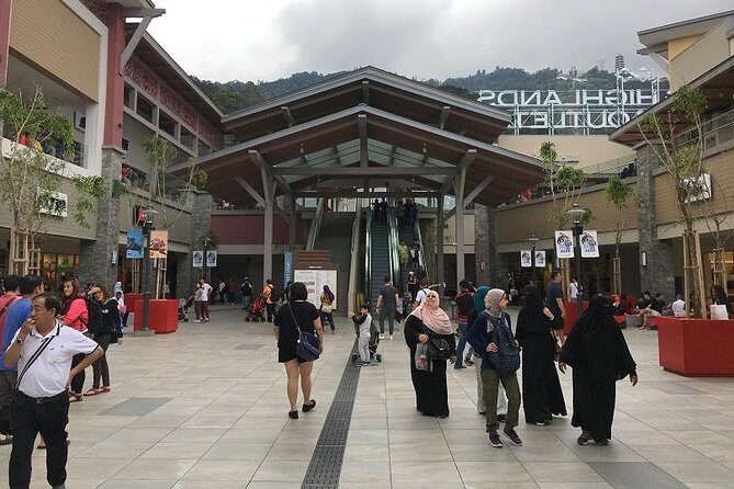 Genting Highland Full Day Tour :Exclusive Deal - Skyway Cable Car: The Included Ride You’ll Remember