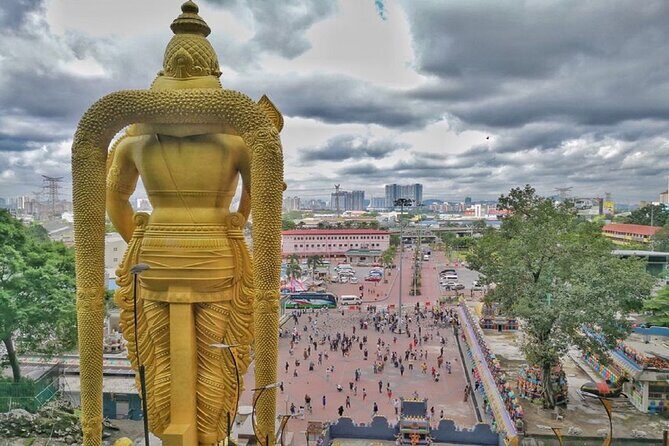 Half Day Cultural And Batu Caves Tour in Kuala Lumpur - Thean Hou Temple: a 6-tier pagoda with a strong Chinese-Hainanese identity