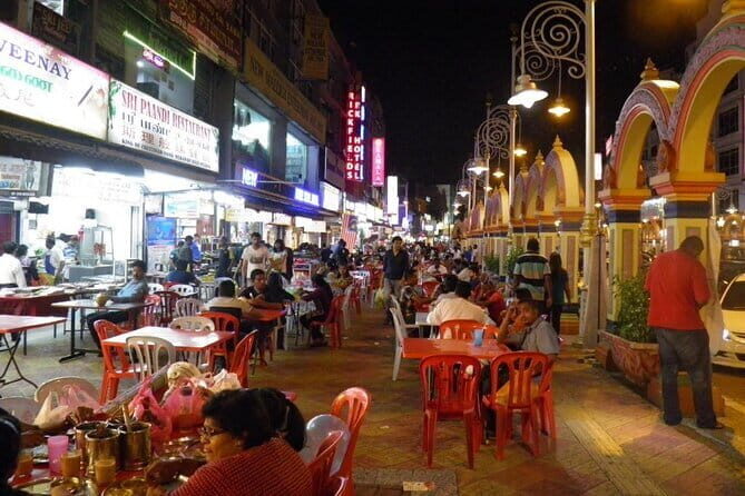 Harmony & Cultural Night Tour - Sri Maha Mariamman Temple: incense, chants, and classic detail