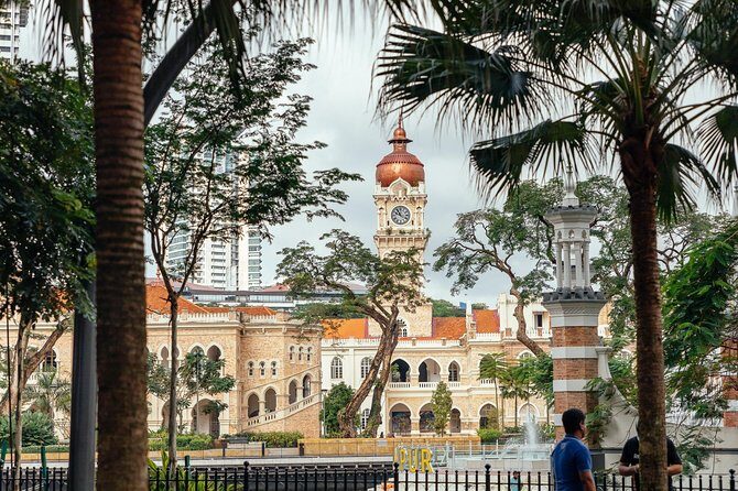 Highlights & Hidden Gems With Locals: Best of Kuala Lumpur Private Tour - How this private KL half-day tour really feels in the real world