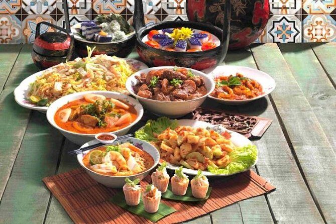Historical Malacca Day Tour with Lunch from Kuala Lumpur - Malacca River Walk and Jonker Street: history meets real street life