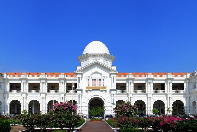 Ipoh Heritage & Orang Utan Island Day Tour from Kuala Lumpur - Perak Cave Temple: quick cultural stop with a big focal point