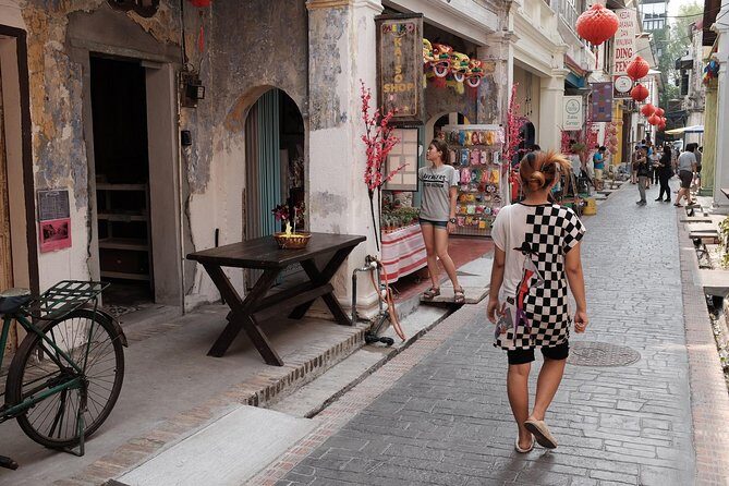 Ipoh Private Day Trip from Kuala Lumpur with Lunch - Art Of Old Town Lunch: Food That Keeps the Day From Becoming a Sightseeing March