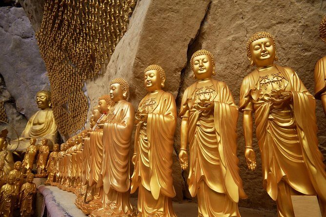 Ipoh Private Day Trip from Kuala Lumpur with Lunch - Kek Lok Tong Cave Temple and Zen Gardens: Your Calm After the Caves