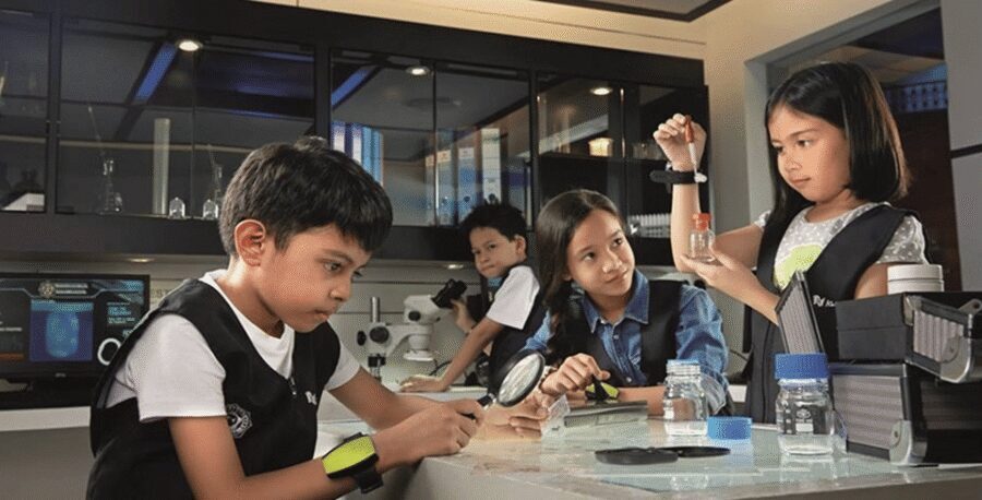 KidZania Entry Ticket - Staff energy: what to expect and how to protect the mood