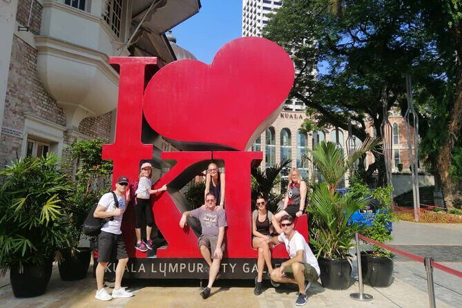 KL Butterfly Park Admission with Kuala Lumpur Famous Landmarks - Should you book this KL Butterfly Park admission with city tour?