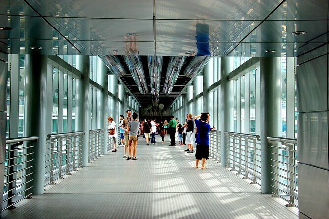 KL Tour with Petronas Twin Towers Observation Deck & Batu Cave - A fast-hit Kuala Lumpur day with one private driver