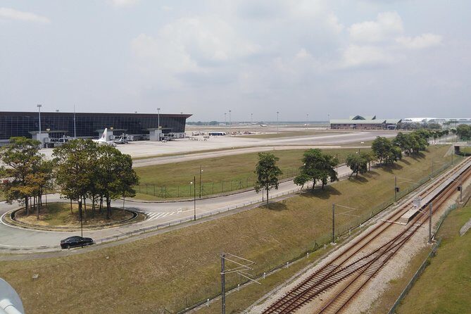 KLIA - Airport Transfers - Private Ride for Up to Four: Comfort, Timing, and Baggage Limits
