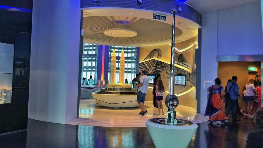 Kuala Lumpur: 4-Hour Tour & KL Towers Visit [Private] - Petronas Twin Towers: great photos, but no inside visit