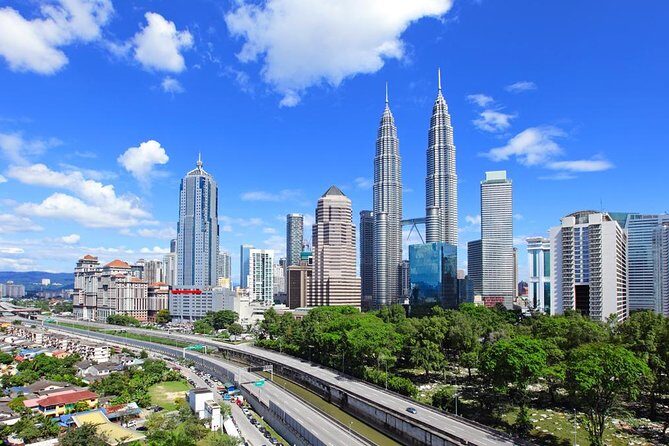 Kuala Lumpur Airport Transfer to Your Hotel - Shared ride logic vs private car upgrade