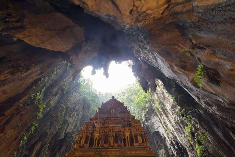 Kuala Lumpur: Batu Caves & Genting Private Day Trip - Key highlights at a glance