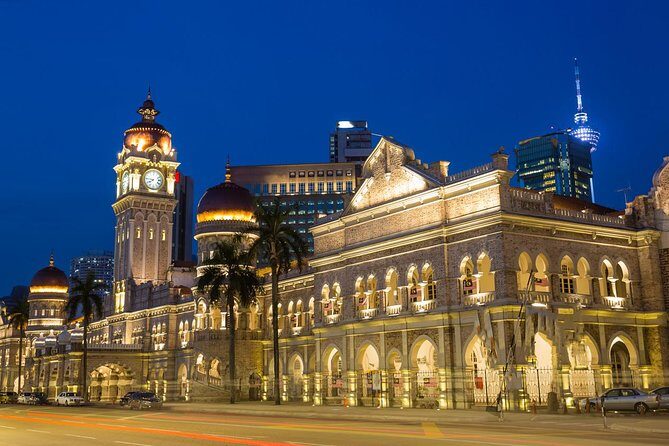 Kuala Lumpur by Night: Cultural Sights, City Lights & Local Vibes - Why Kuala Lumpur feels better after dark