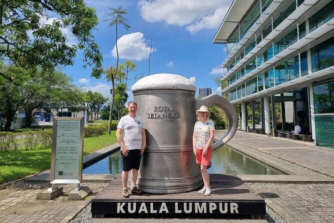 Kuala Lumpur City Full Day Tour with 23 Famous Landmarks - Train architecture and national museum shortcuts: when photo stops save time