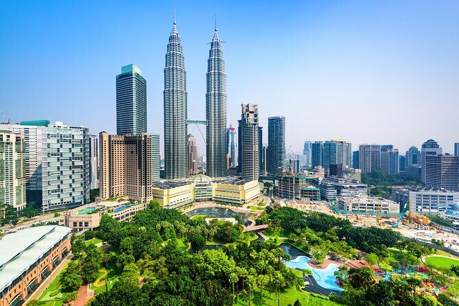 Kuala Lumpur City Tour Full Day 8 hours - Jamek Mosque, River of Life, and National Mosque: faith and architecture in the same day