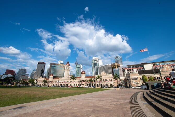 Kuala Lumpur City Tour with 21 Attraction (Private) - Royal KL: Istana Negara (short and worth the look)