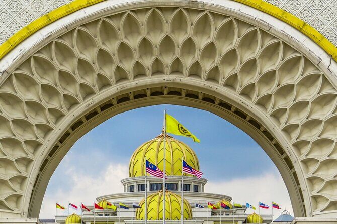 Kuala Lumpur City Tour with Batu Caves Discovery (Shared) - Istana Negara: royal architecture, quick look only