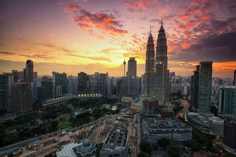 Kuala Lumpur City Tour with KL Tower Ticket - Getting your bearings in Kuala Lumpur, fast
