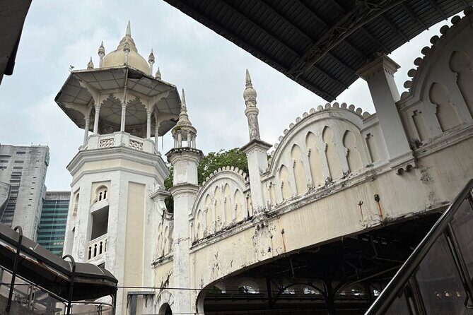 Kuala Lumpur Colonial History Walk - Private Guided Tour - Getting your bearings at Kuala Lumpur Railway Station