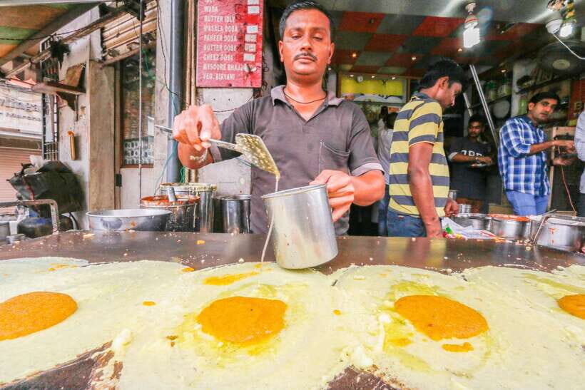 Kuala Lumpur: Evening Food Tour by Bike - Pedaling Past Petronas and Dataran Merdeka Without the Full-Day Grind