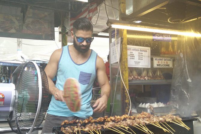 Kuala Lumpur Food Tour Through Chow Kit - Wet market time: learning Malay flavors the practical way