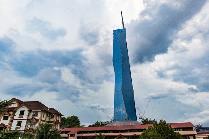 Kuala Lumpur Full Day Private Tour with 24 spots Of Wonders - Mosques on the Route: National Mosque and Jamek Mosque