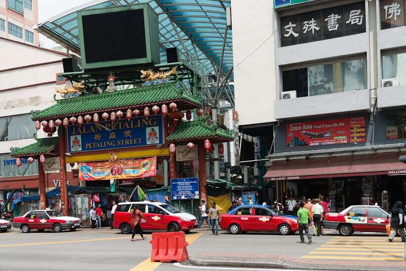 Kuala Lumpur Full-Day Sightseeing Tour with Batu Caves - A KL day that actually makes sense: faith, monuments, and skyline in one loop