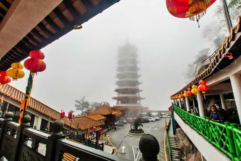 Kuala Lumpur: Genting Highlands Tour with Awana Cable Car - Awana SkyWay cable car: the best reason to do Genting at all