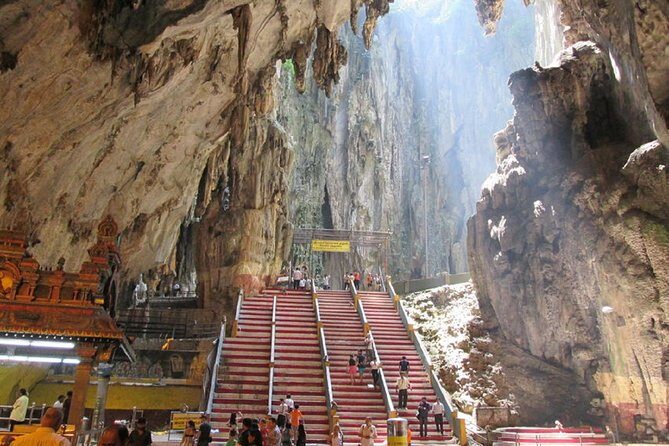 Kuala Lumpur Half Day Batu Caves And Cultural Group Tour - Pickup, air-conditioned comfort, and the “small-group” advantage