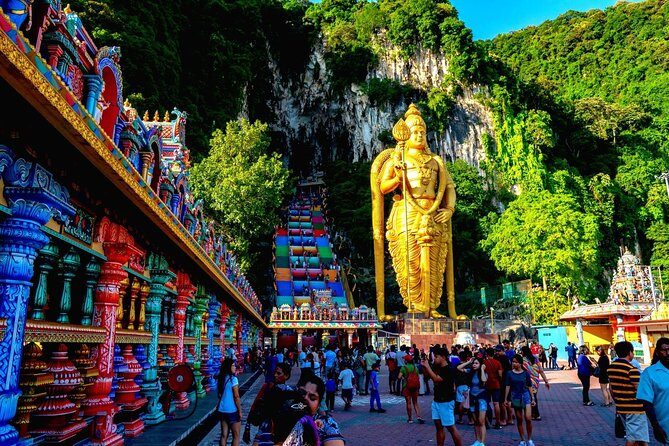 Kuala Lumpur Half Day Batu Caves And Cultural Group Tour - Thean Hou Temple: a different angle on faith in Kuala Lumpur