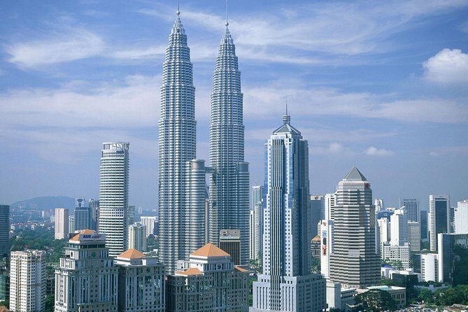 Kuala Lumpur: Half-Day City Tour - National Monument (Tugu Negara): Independence With Weight