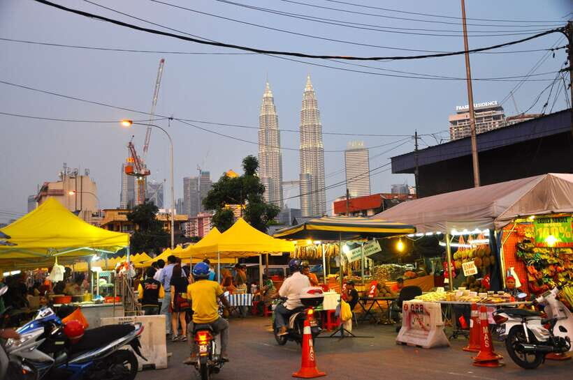 Kuala Lumpur: Half Day Local Food Walking Tour - A 4-hour Kuala Lumpur food walk that actually teaches you