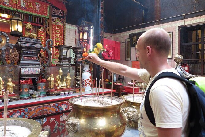Kuala Lumpur Heritage Walk - Chinatown and the wet market stop: where you taste what locals buy