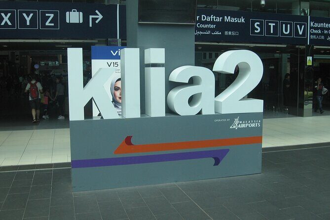 Kuala Lumpur Hotel to Singapore Hotel (Door To Door) Overland Transfer - English-Speaking Driver Support During Immigration