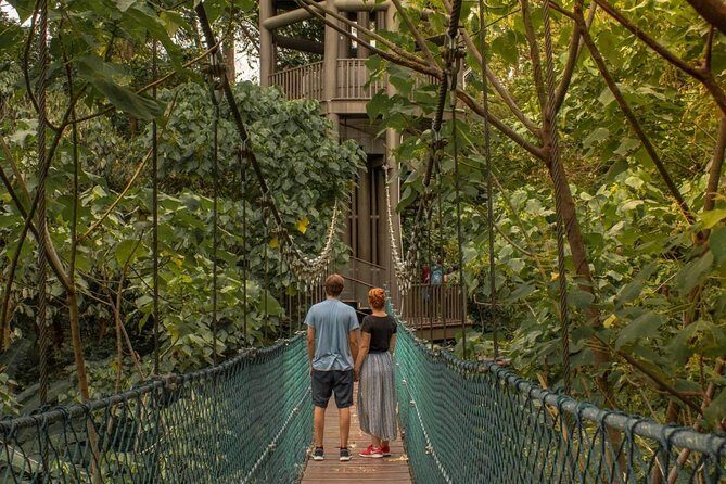 Kuala Lumpur Instagram Tour Most Famous Spots - Stop 5 and 6: Lake Gardens (Perdana Botanical Garden) and Saloma Link Bridge