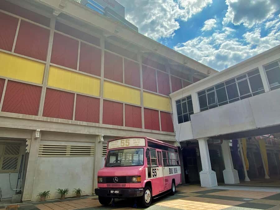 Kuala Lumpur: KL GRAND TOUR WITH 25 ATTRACTIONS (SIC) - Gardens, mosques, and the city’s in-between spaces